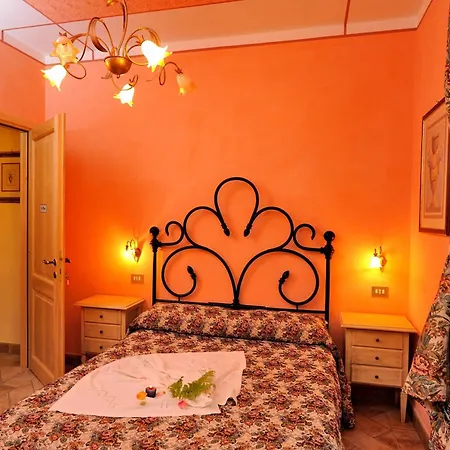 Casa Brunori Фолиньо