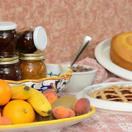 Casa Brunori Фолиньо